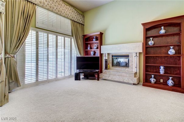Empty room, Fireplace, Interior