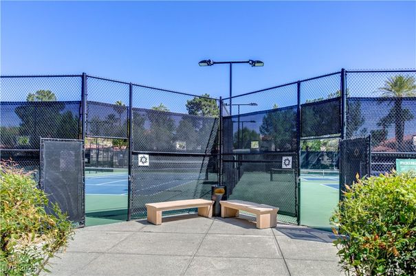 Exterior, Tennis Courts