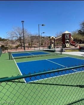 Exterior, Tennis Courts