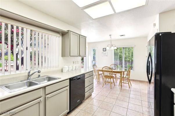 Dining room, Interior, Kitchen, Pendant Lights