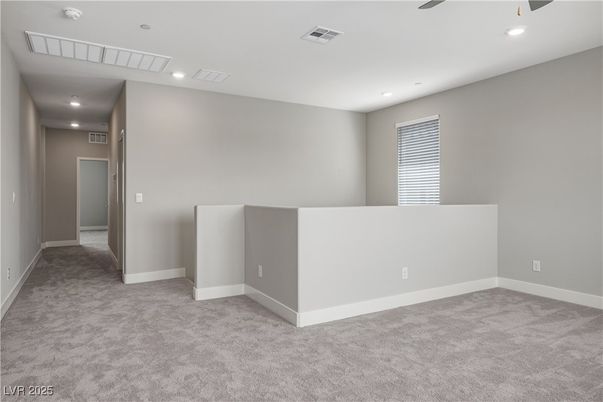 Empty room, Interior, Recessed Lighting