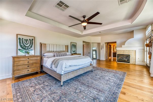 Bedroom, Fireplace, Interior, Wood Texture Flooring