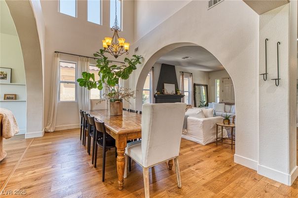 Chandelier, Dining room, Interior, Living room, Wood Texture Flooring
