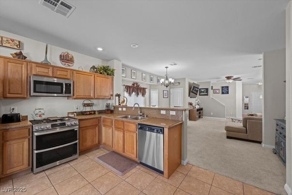 Chandelier, Interior, Kitchen, Recessed Lighting, Stainless Steel Appliances