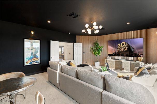 Interior, Living room, Pendant Lights, Recessed Lighting