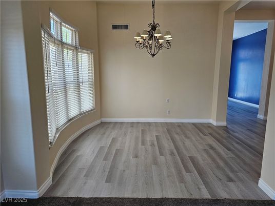 Chandelier, Empty room, Interior, Wood Texture Flooring