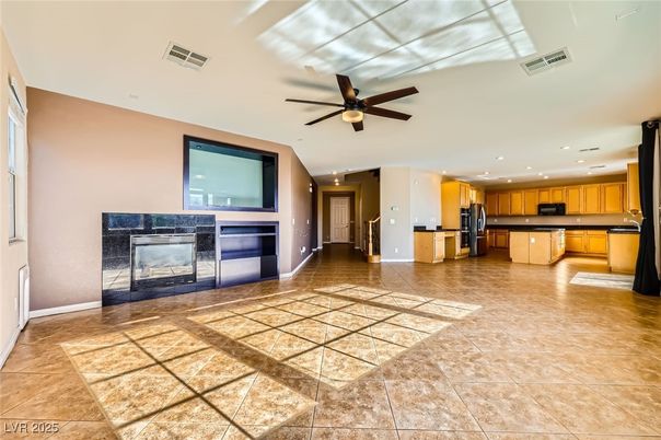 Empty room, Fireplace, Interior, Kitchen, Recessed Lighting