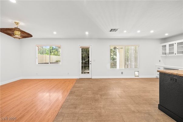 Empty room, Interior, Recessed Lighting, Wood Texture Flooring
