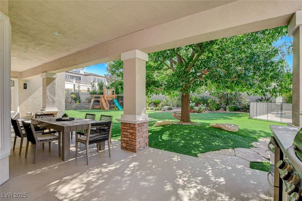 Backyard, Exterior, Playground