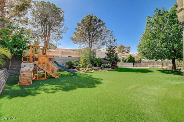 Backyard, Exterior, Playground