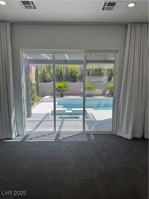 Empty room, Interior, Recessed Lighting