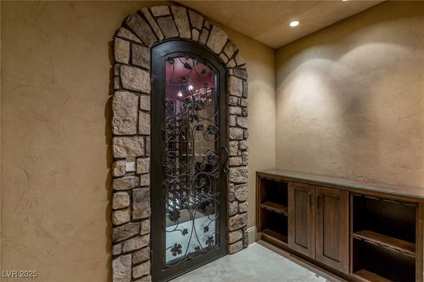 Interior, Recessed Lighting, Wine Storage
