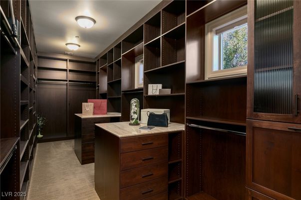 Interior, Walk-in Closets