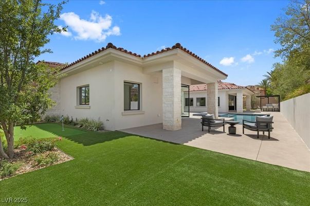 Backyard, Exterior, Pool