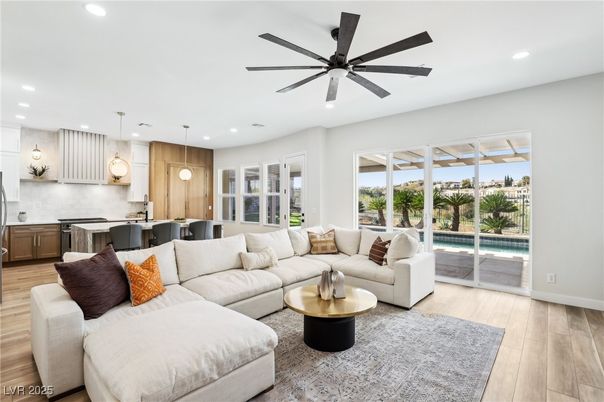 Interior, Kitchen, Living room, Pendant Lights, Recessed Lighting, Wood Texture Flooring