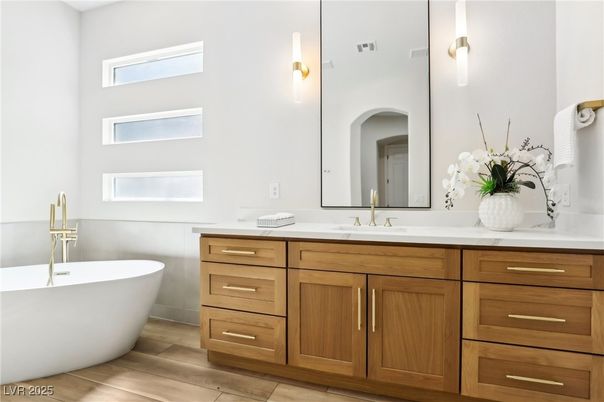 Bathroom, Dual Sink Vanities, Free Standing Baths, Interior