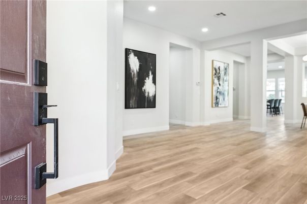 Interior, Recessed Lighting, Wood Texture Flooring