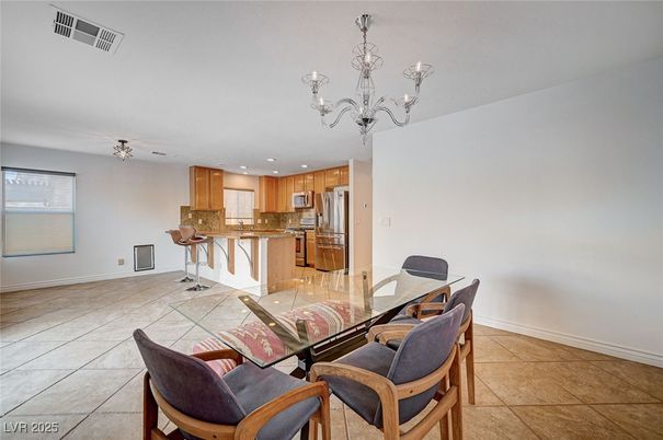 Chandelier, Dining room, Interior, Kitchen, Recessed Lighting