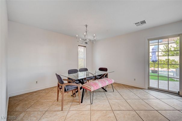 Chandelier, Dining room, Interior