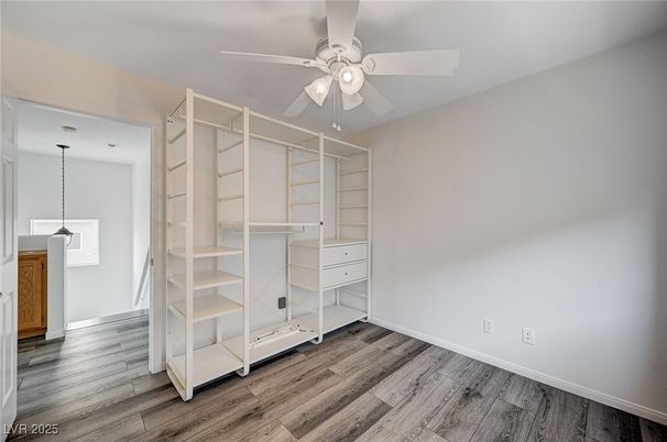 Interior, Pendant Lights, Walk-in Closets, Wood Texture Flooring