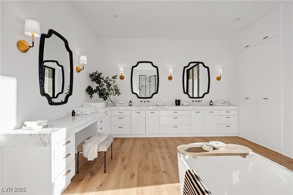 Bathroom, Dual Sink Vanities, Interior, Wood Texture Flooring