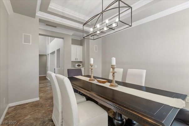 Chandelier, Dining room, Interior, Pendant Lights