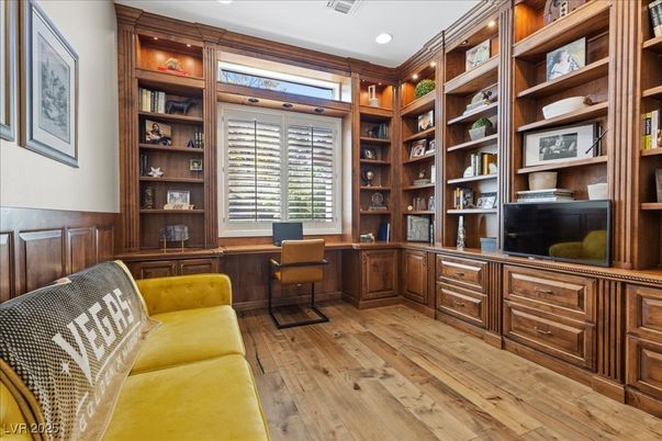 Home Office, Interior, Recessed Lighting, Wood Texture Flooring