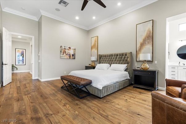 Bedroom, Interior, Recessed Lighting, Wood Texture Flooring