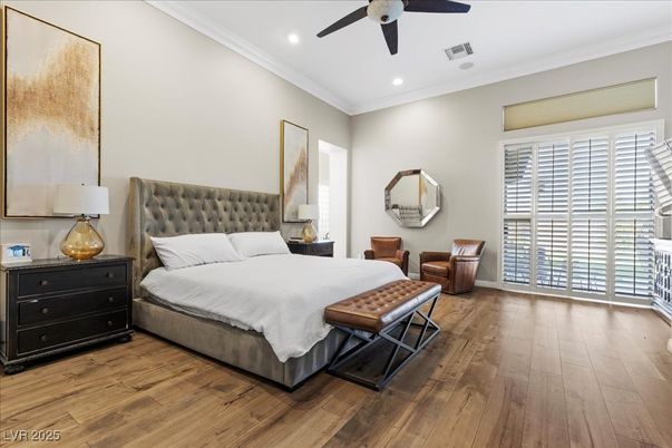 Bedroom, Interior, Recessed Lighting, Wood Texture Flooring