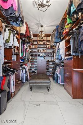Interior, Marble, Pendant Lights, Walk-in Closets