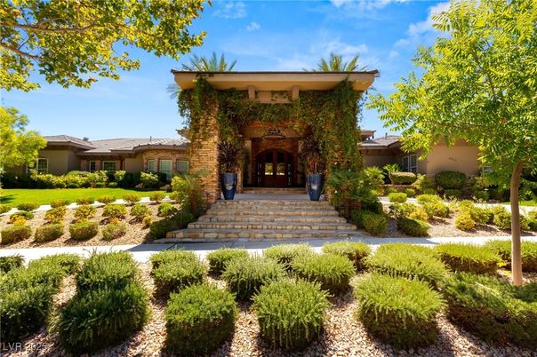 Backyard, Exterior, Facade, Brick Facade, Mediterranean