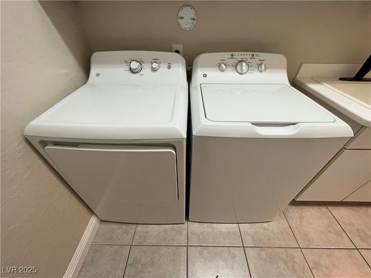 Interior, Utility Closets, Washer