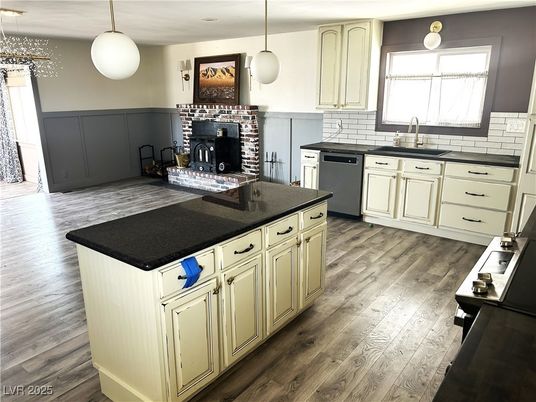 Fireplace, Interior, Kitchen, Pendant Lights, Wood Texture Flooring