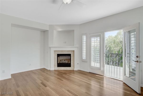 Empty room, Fireplace, Interior, Wood Texture Flooring