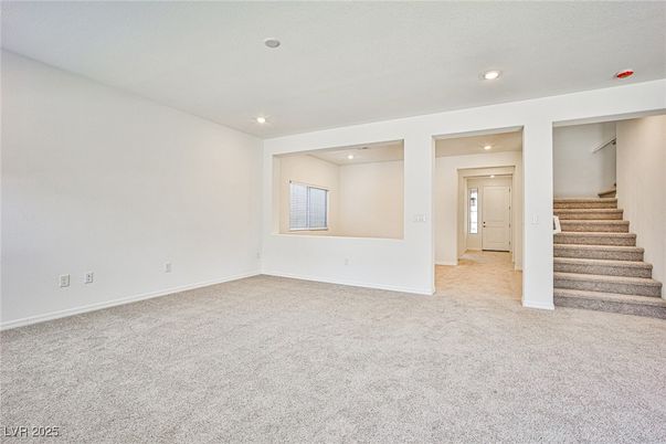 Empty room, Interior, Recessed Lighting