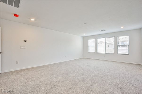 Empty room, Interior, Recessed Lighting