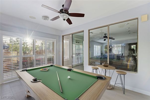 Billiard Table, Game Room, Interior, Wood Texture Flooring