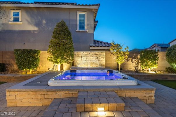 Exterior, Hot Tub