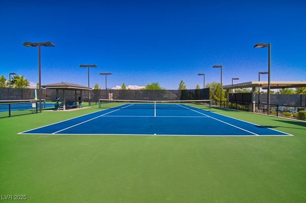 Exterior, Tennis Courts