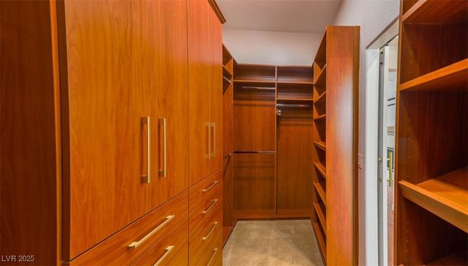 Interior, Walk-in Closets