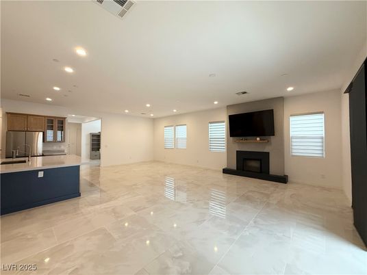 Empty room, Fireplace, Interior, Kitchen, Recessed Lighting