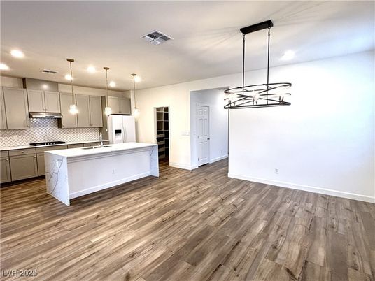 Interior, Kitchen, Pendant Lights, Recessed Lighting, Wood Texture Flooring