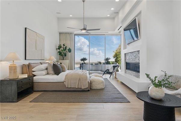 Bedroom, Fireplace, Interior, Recessed Lighting, Wood Texture Flooring