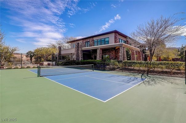 Exterior, Tennis Courts