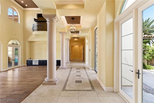 Chandelier, Interior, Recessed Lighting, Wood Texture Flooring