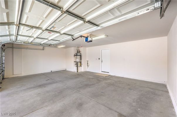 Garage, Interior