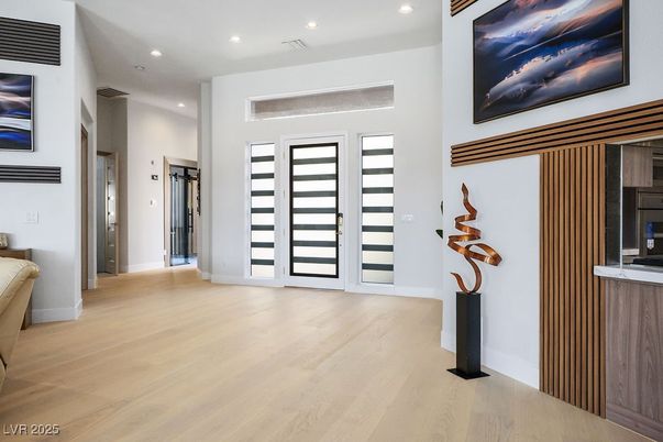 Interior, Recessed Lighting, Wood Texture Flooring