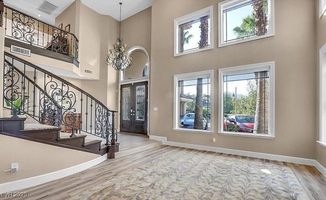 Chandelier, Interior, Wood Texture Flooring