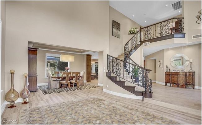 Dining room, Interior, Pendant Lights, Recessed Lighting, Wood Texture Flooring