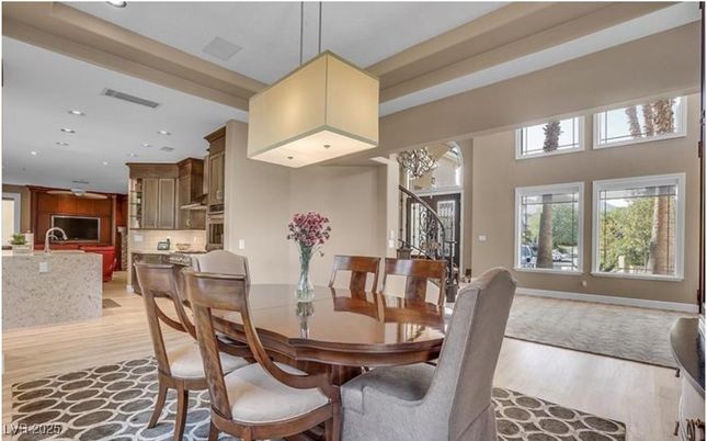 Dining room, Interior, Kitchen, Recessed Lighting, Wood Texture Flooring